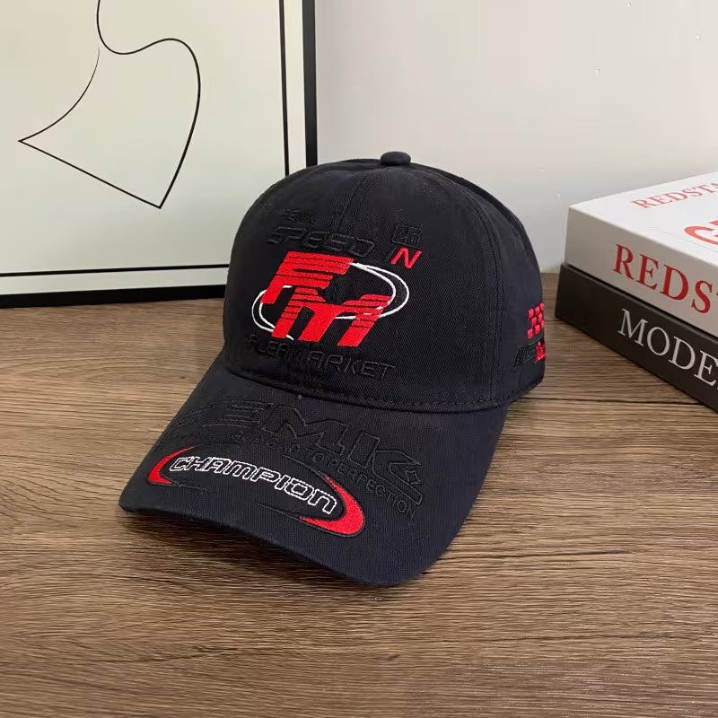 hat 9
