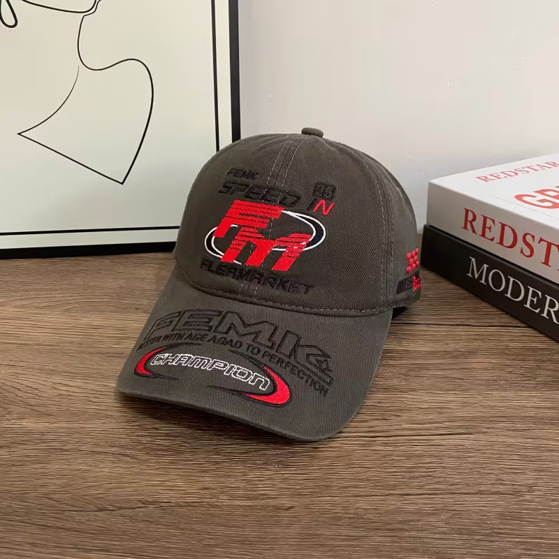 hat 9